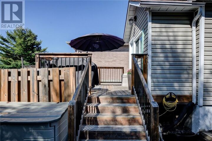Property Photo:  13 Picard Street  ON P3B 1K7 