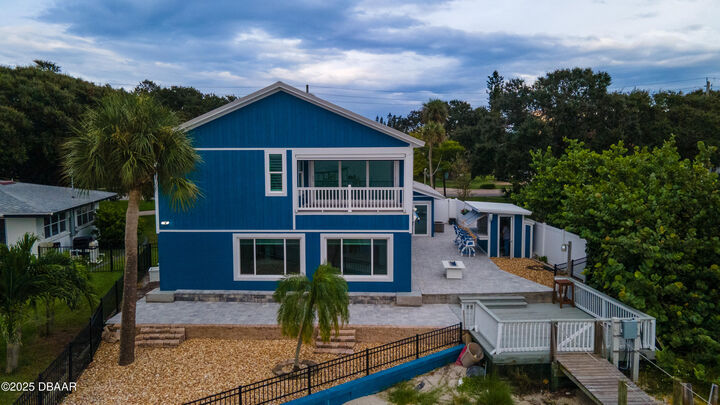 Property Photo:  3108 S Peninsula Drive  FL 32118 