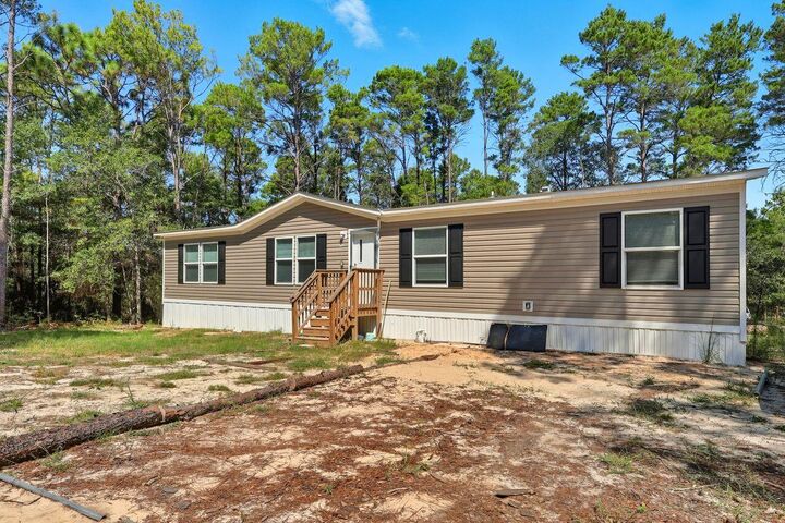 Property Photo:  170 Cowslip Court  FL 32433 