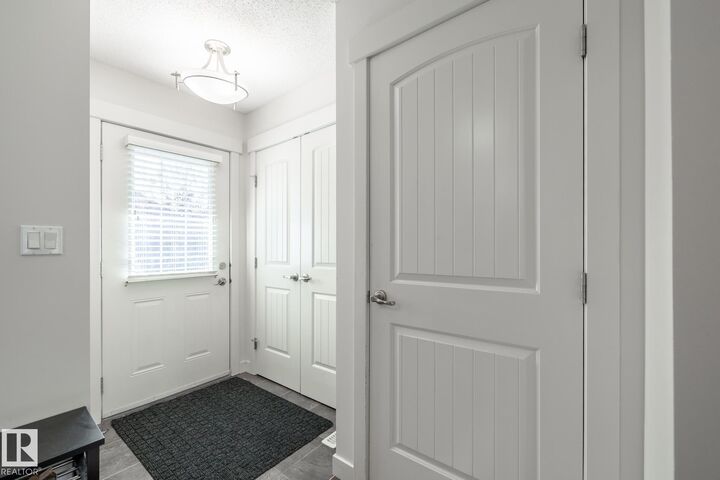Property Photo:  3010 Harvey Crescent NW  AB T6M 0N2 