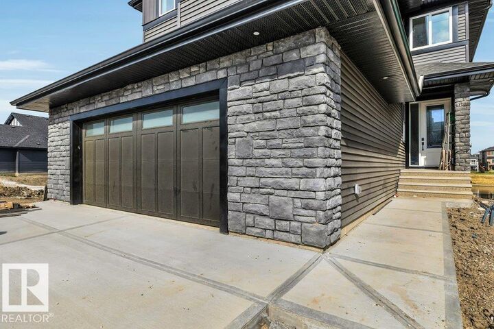 Property Photo:  68 Eldridge Point(E)  AB T8N 8C4 