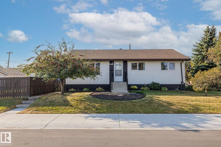 8515 131 Avenue NW  Edmonton AB T5E 5S3 photo