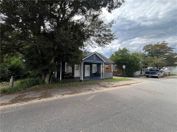 Property Photo:  1 Palmetto Street  GA 30014 