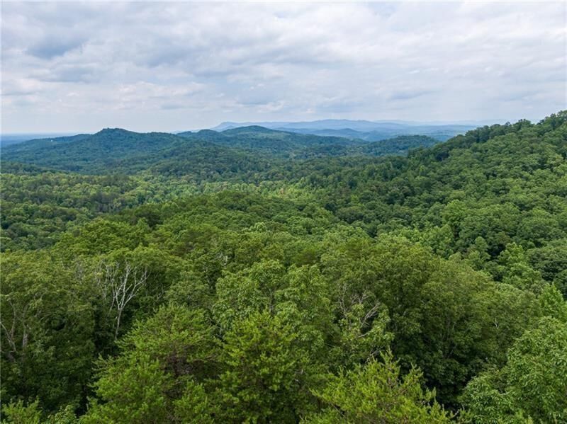 Property Photo: 1405 Foxhound Trail NE GA 30734