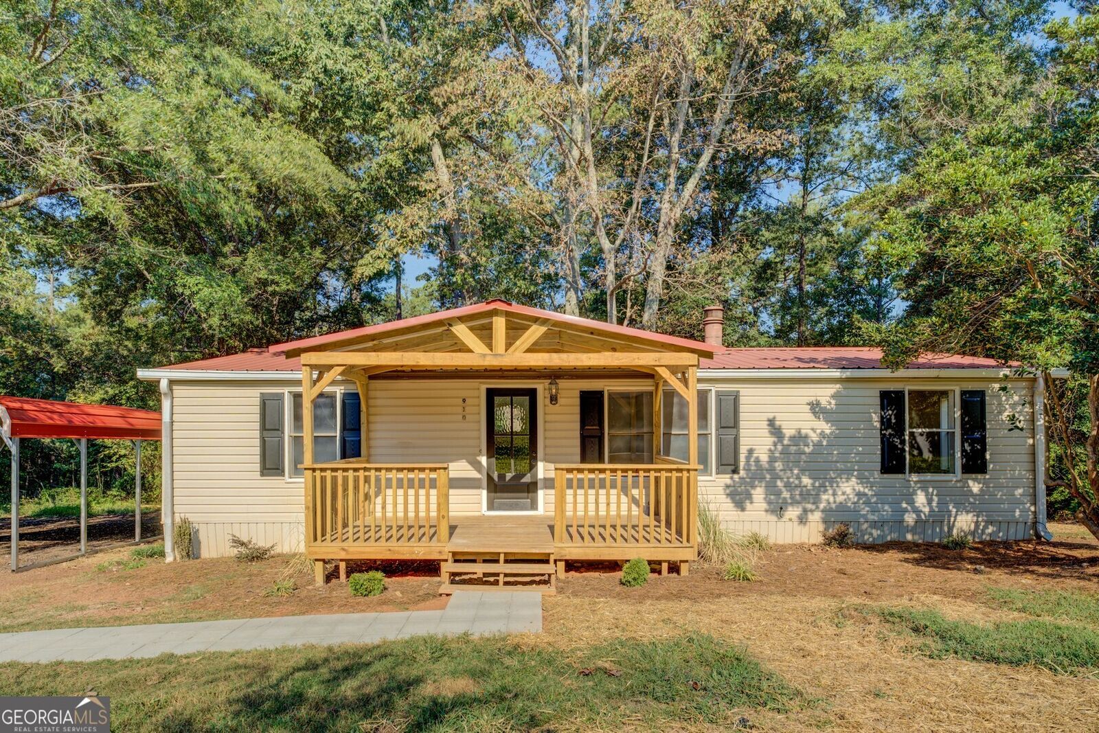 Property Photo:  910 Highway 162  GA 30016 