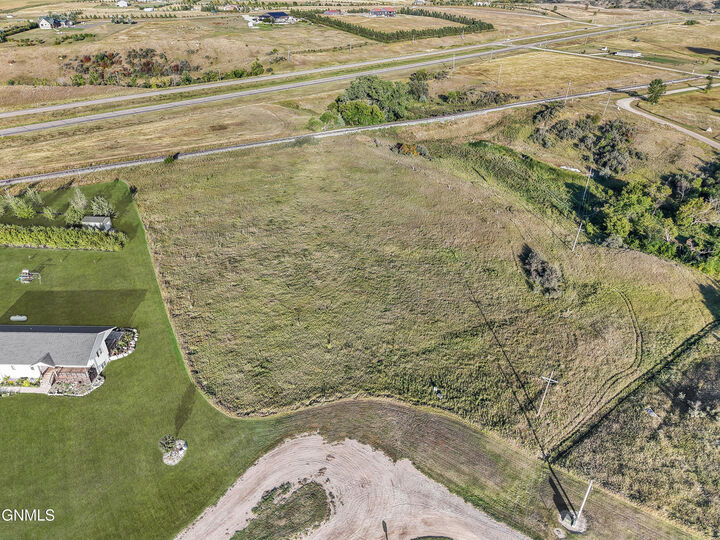 Property Photo:  105 Eagles Way  ND 58577 