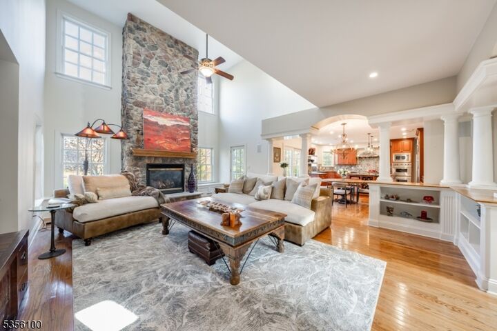 Property Photo:  5 Kincaid Ln  NJ 07928 