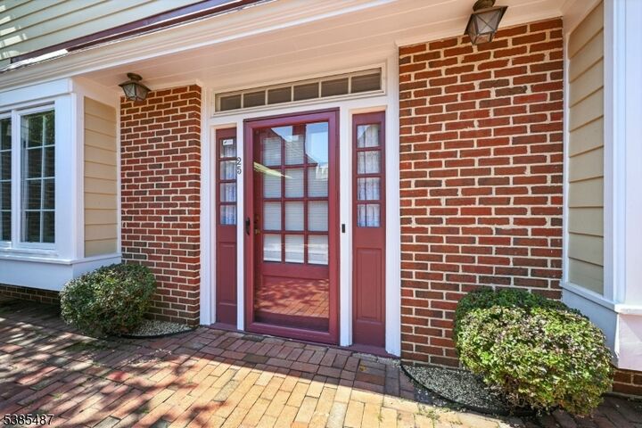 Property Photo:  25 Murray Hill Sq 25  NJ 07974 