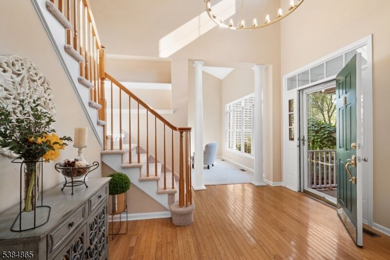 Property Photo:  44 Loft Dr  NJ 08836 