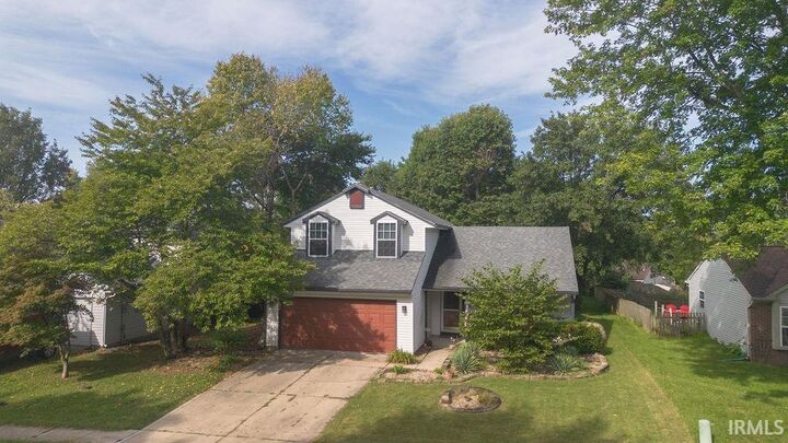 2712 S Pine Meadows Drive  Bloomington IN 47403-3411 photo