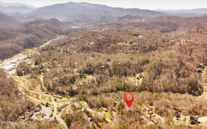 Property Photo:  244 Palmer Rd  TN 37738 