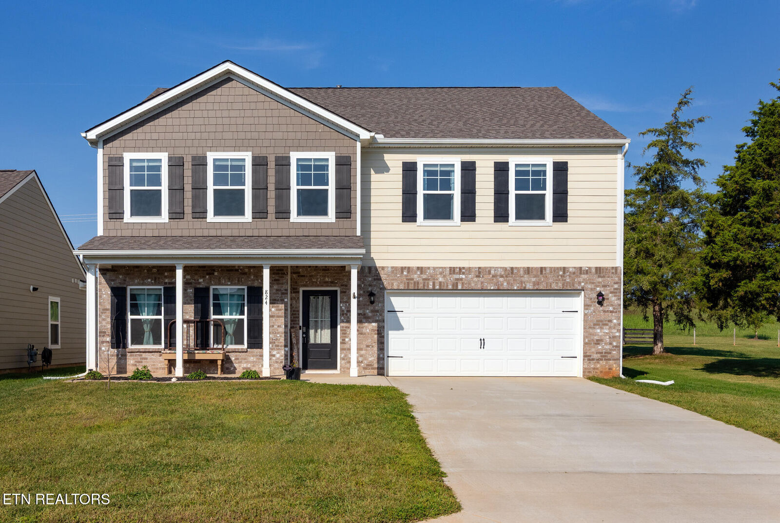 Property Photo: 824 Stone Creek Drive TN 37774