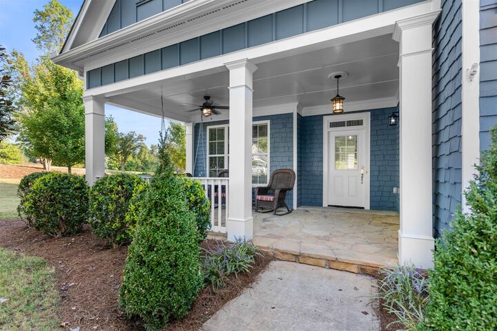 Property Photo:  1100 Mira Vista Cove  GA 30642 