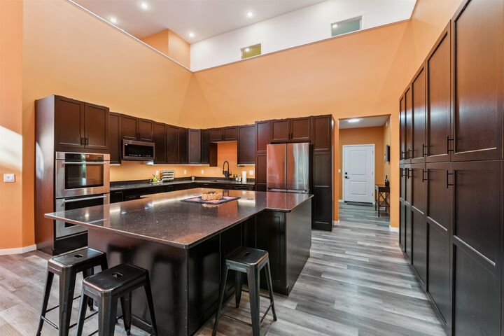 Property Photo:  417 Elk St  MN 55804 