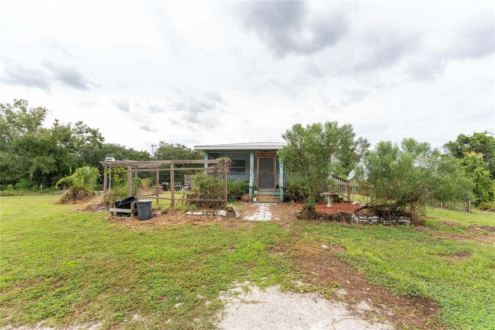 Property Photo:  4826 SE Barley Avenue  FL 34266 