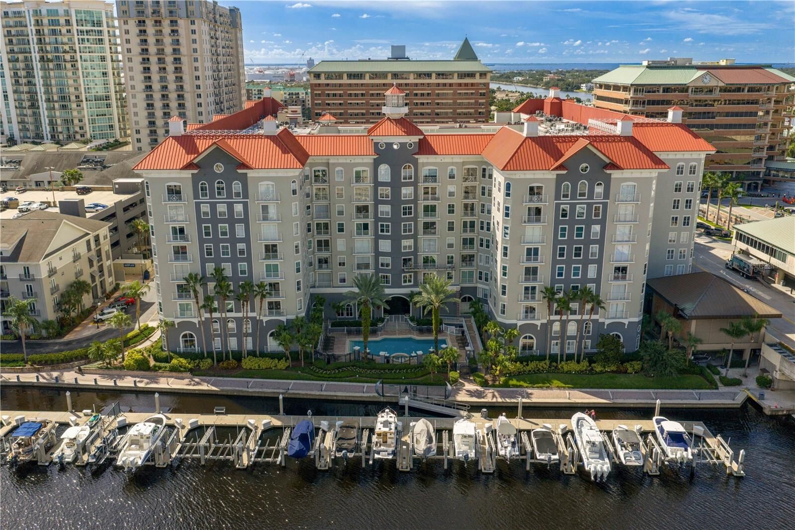 Property Photo:  700 S Harbour Island Boulevard 242  FL 33602 