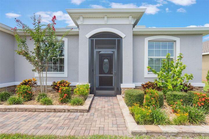 Property Photo: 3987 Bedford Avenue FL 33884