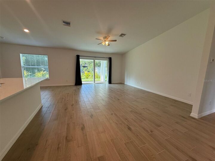 Property Photo:  21061 Delake Avenue  FL 33954 