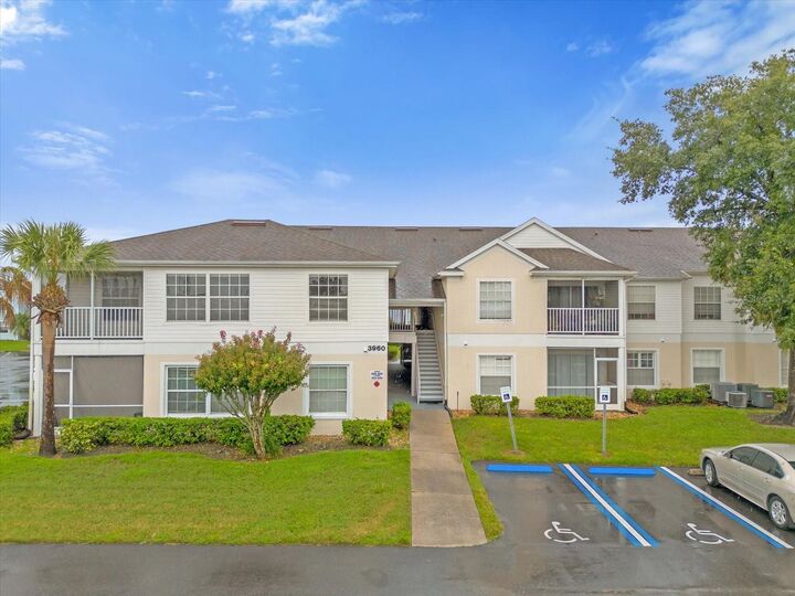 3960 Southpointe Drive 520  Orlando FL 32822 photo