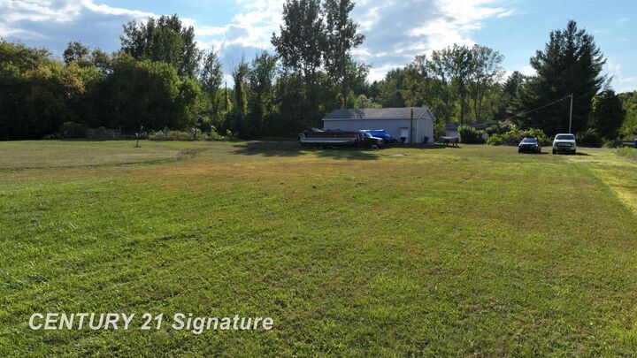 Property Photo: 555 W Levely Road MI 48612