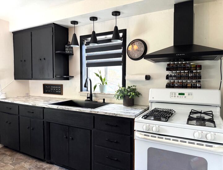 Property Photo: 808 19th Street MI 48708