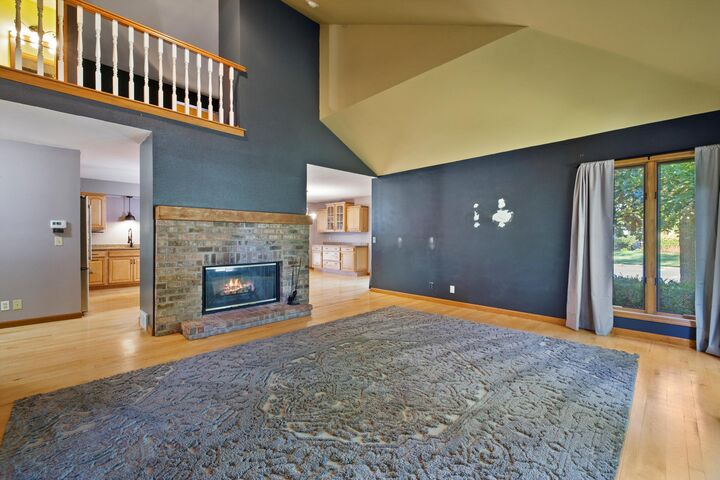 Property Photo: 465 Dena Cir WI 53402