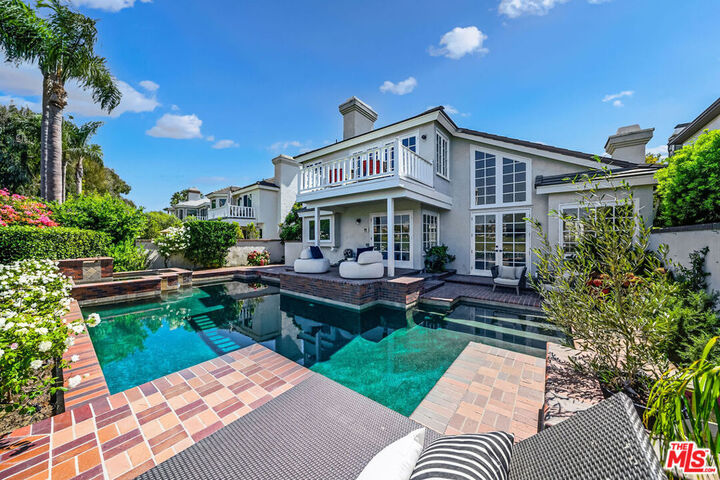 Property Photo:  19382 Woodlands Drive  CA 92648 
