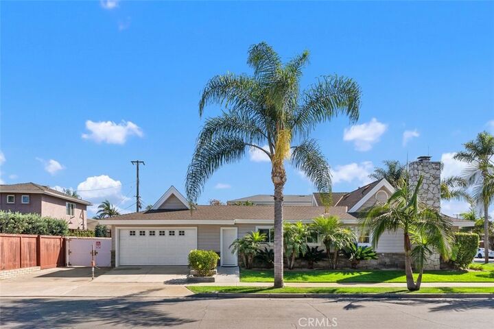 Property Photo:  22042 Surfrider Lane  CA 92646 