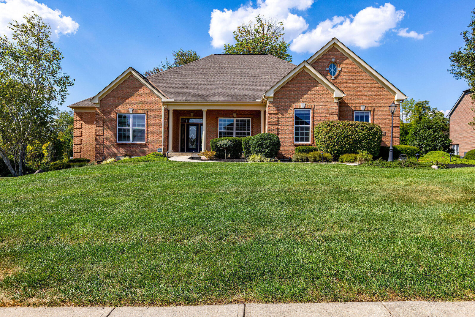 Property Photo:  988 Reigh Count Drive  KY 41091 