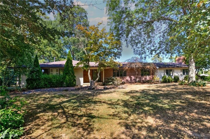3770 Fairway Drive  Canfield OH 44406 photo