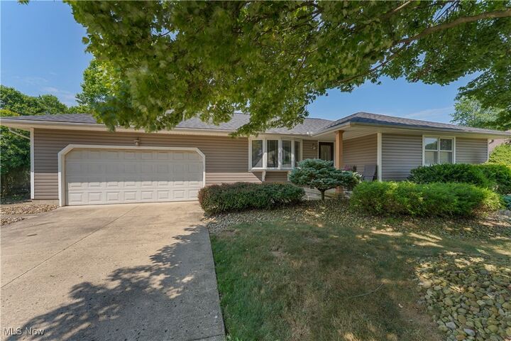 1272 Valley View Drive  Youngstown OH 44512 photo