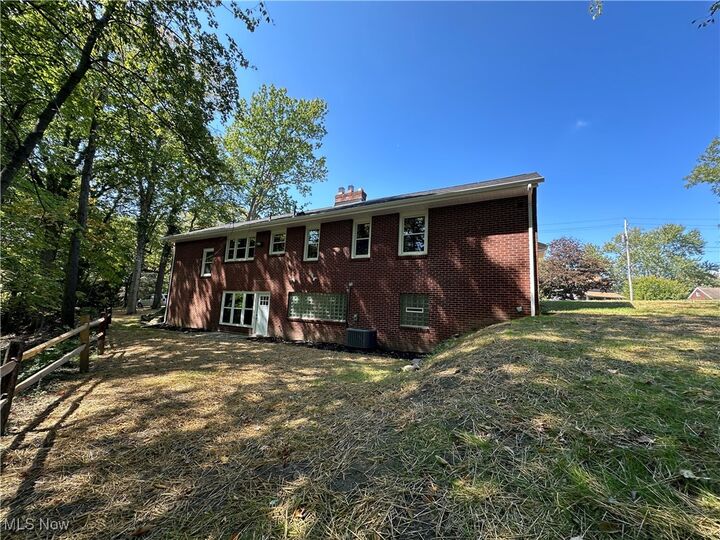 Property Photo: 3551 Shirley Road OH 44502
