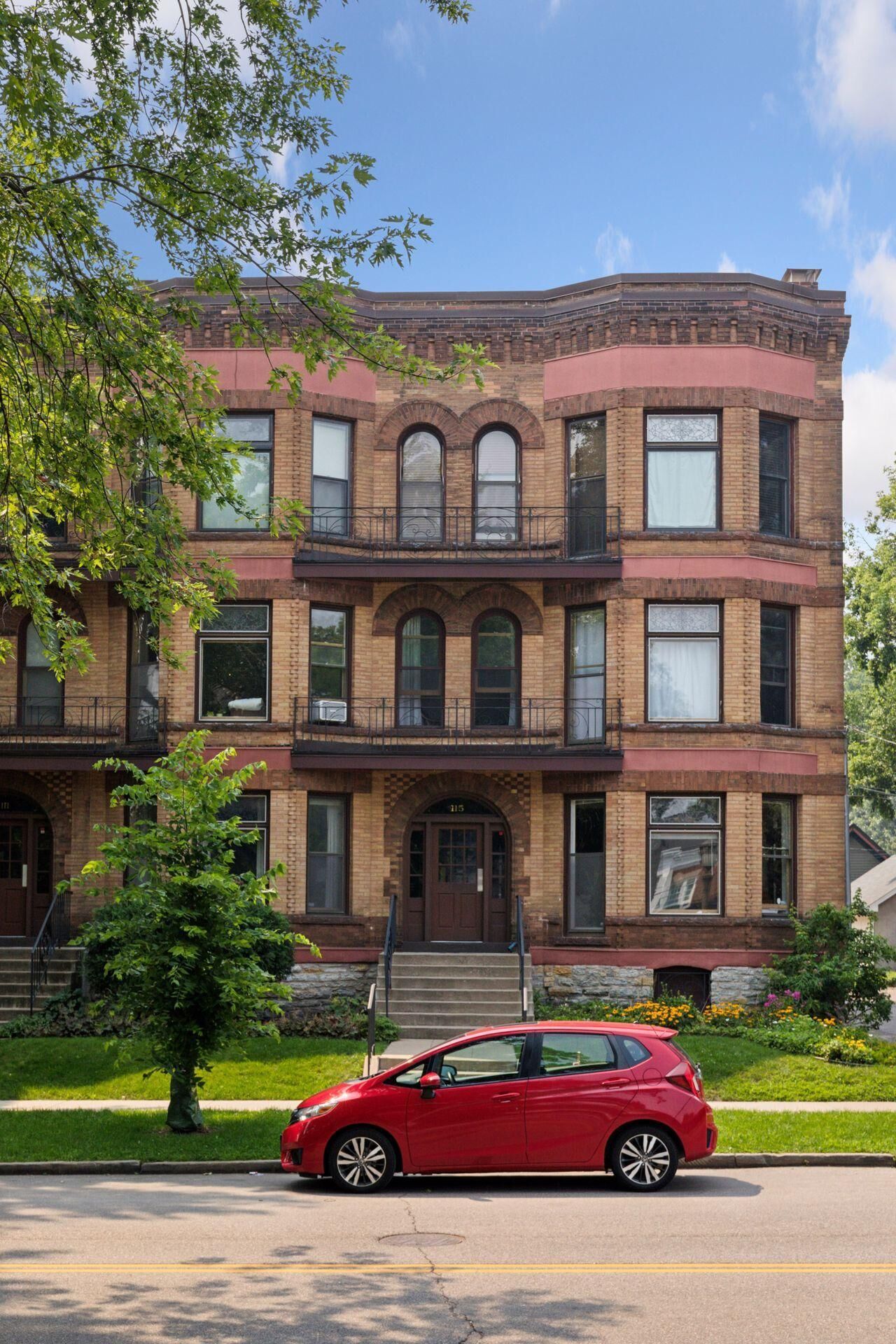 Property Photo:  115 Western Avenue N 1N  MN 55102 