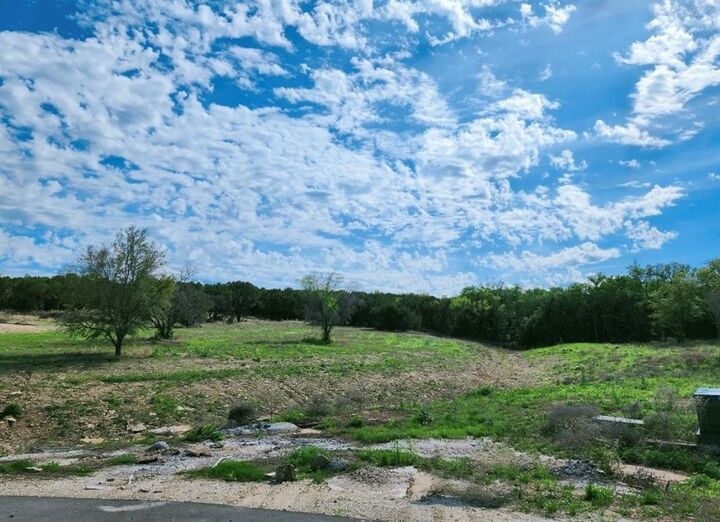 Property Photo: 2047 Lacee Court TX 76048