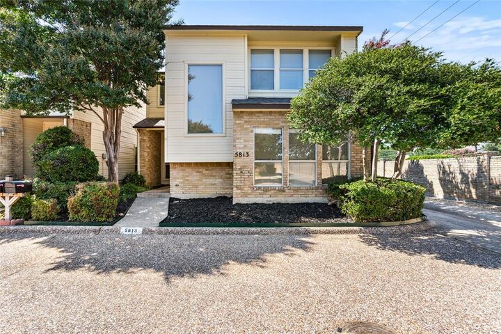 Property Photo:  5813 Preston Valley Drive  TX 75240 
