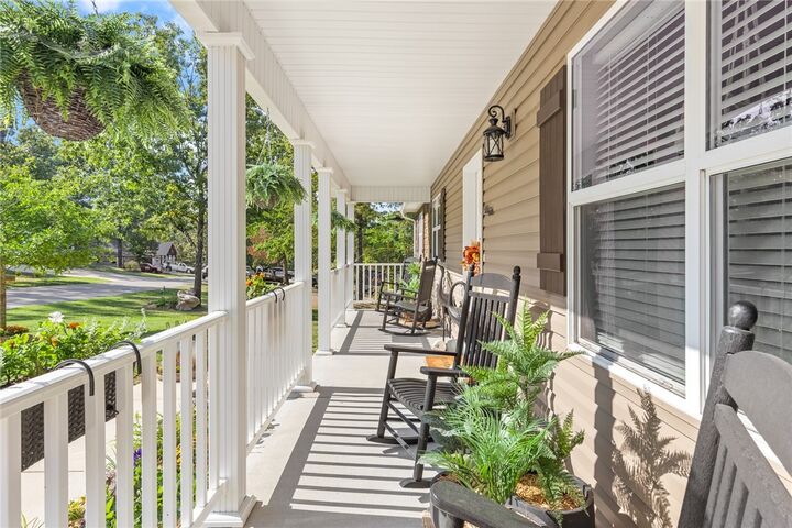 Property Photo:  6080 Oak Leaf Drive  AR 72601 
