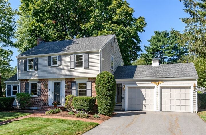 115 Parker Rd  Wellesley MA 02482 photo