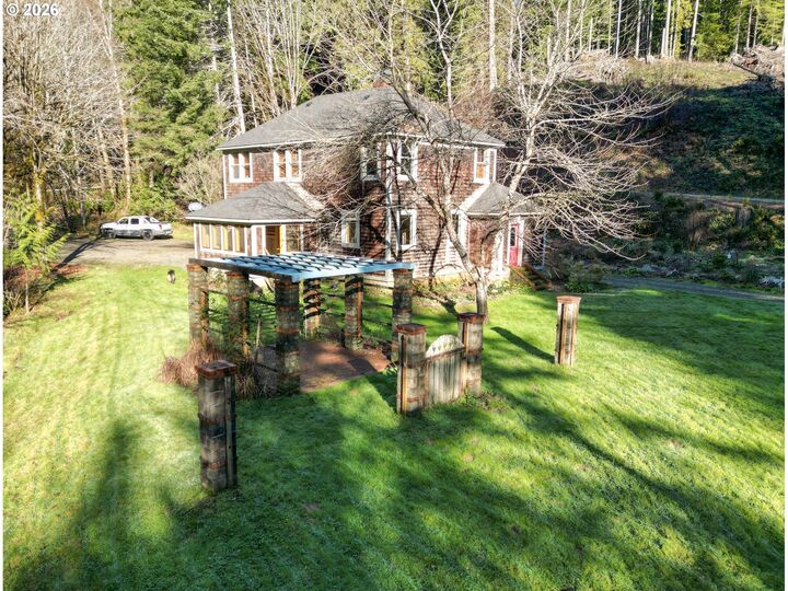 Property Photo:  92976 Deadwood Creek Rd  OR 97430 