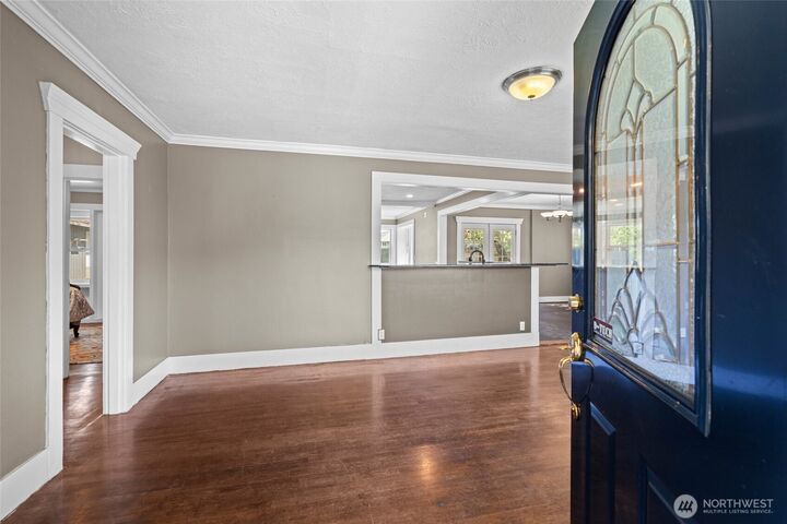Property Photo:  2812  Nome Street  WA 98225 