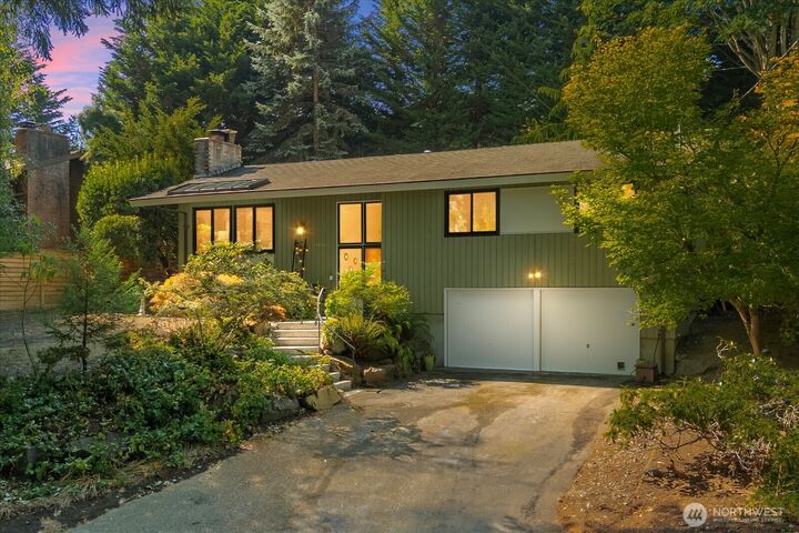 23711  80th Lane W  Edmonds WA 98026 photo
