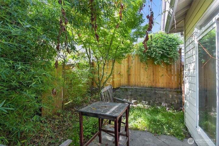Property Photo:  2604  143rd Street SW 10B  WA 98087 