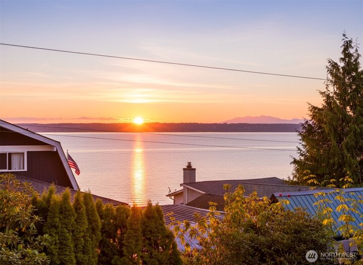 Property Photo: 10253 NE Rose Point Way WA 98346