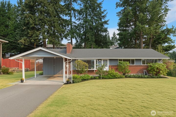 7515 SW 215th Street  Edmonds WA 98026 photo