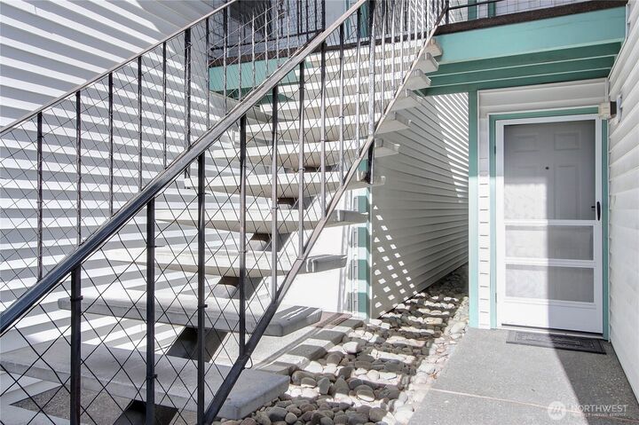 Property Photo:  1734 SW 318th Place 38B  WA 98023 