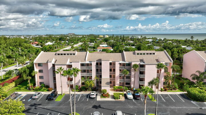 Property Photo:  2400 S Ocean Drive 3944  FL 34949 