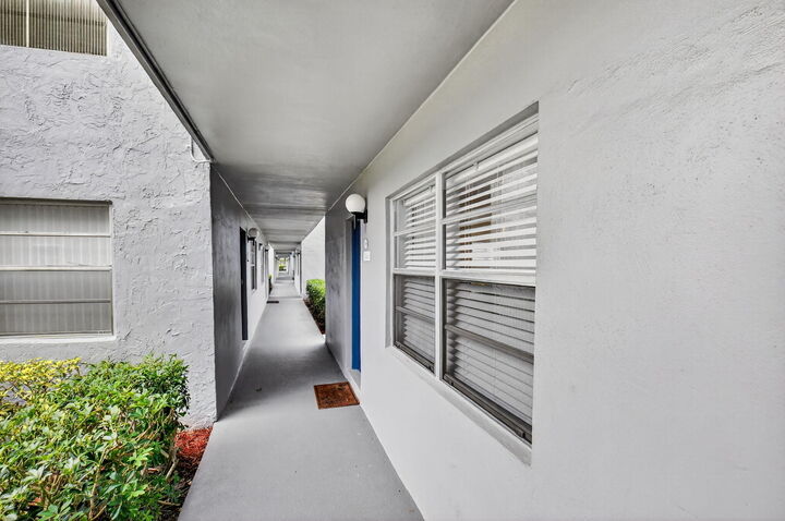 Property Photo:  685 Flanders O  FL 33484 