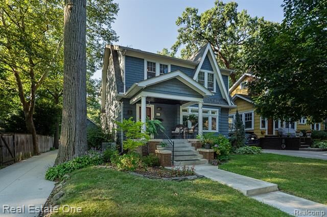 Property Photo:  437 W Drayton Street  MI 48220 