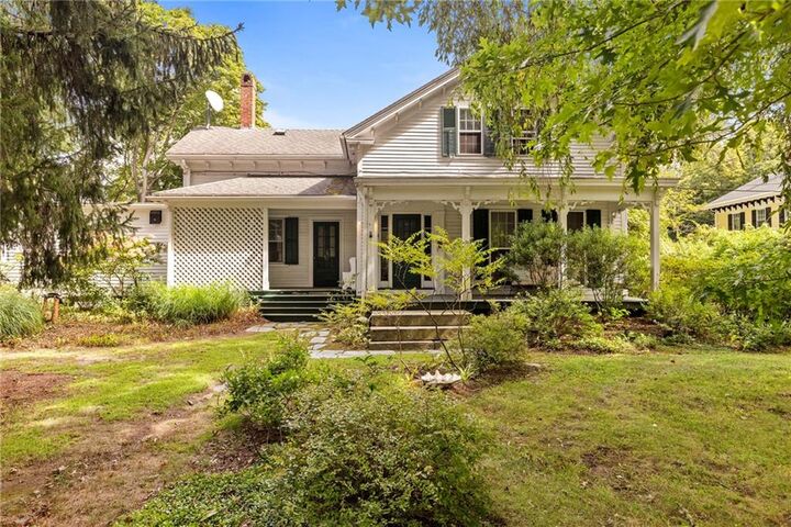 Property Photo:  91 Old North Road  RI 02881 