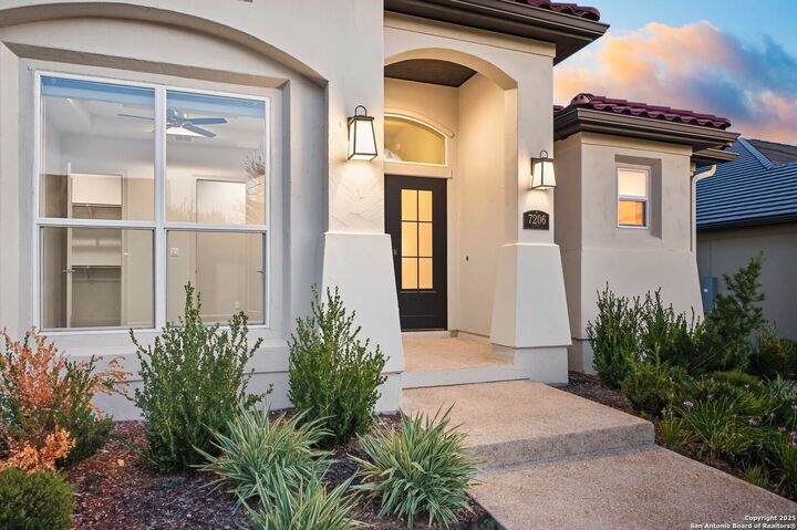 Property Photo:  7206 Bluff Run  TX 78257 