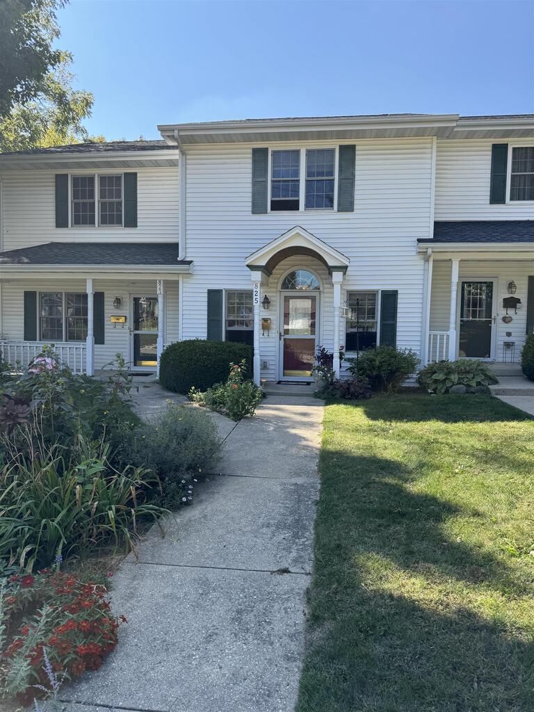Property Photo:  825 Sutherland Avenue  WI 53545 